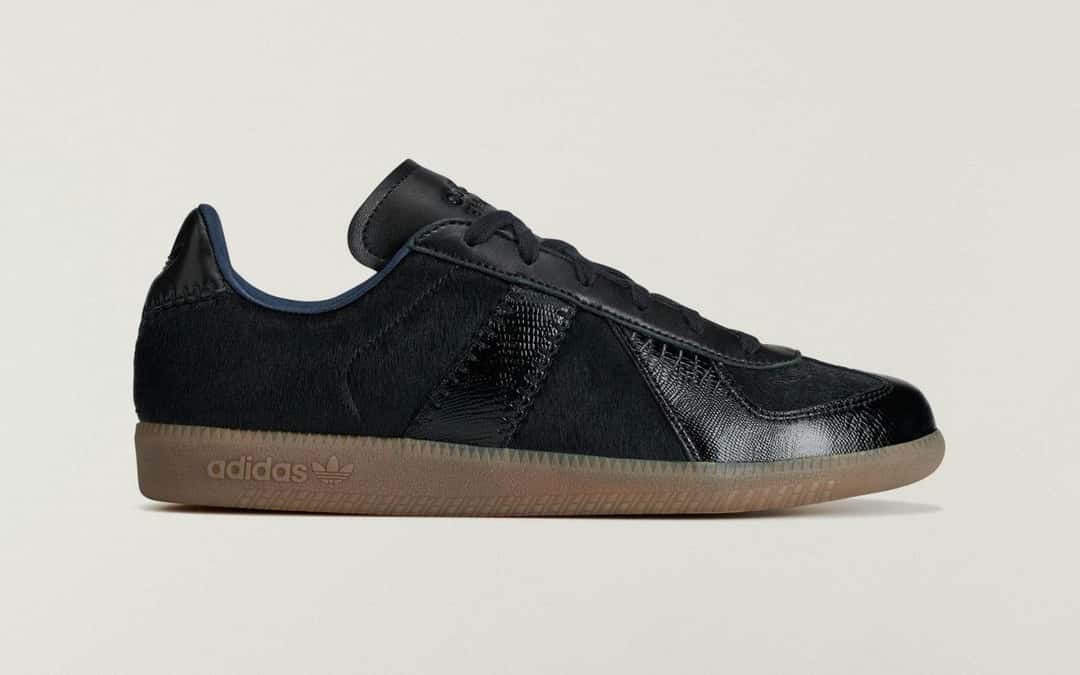 adidas BW Army de Wales Bonner en pelo de potro negro, con detalles de cuero negro y suela de goma color caramelo, de perfil sobre fondo claro